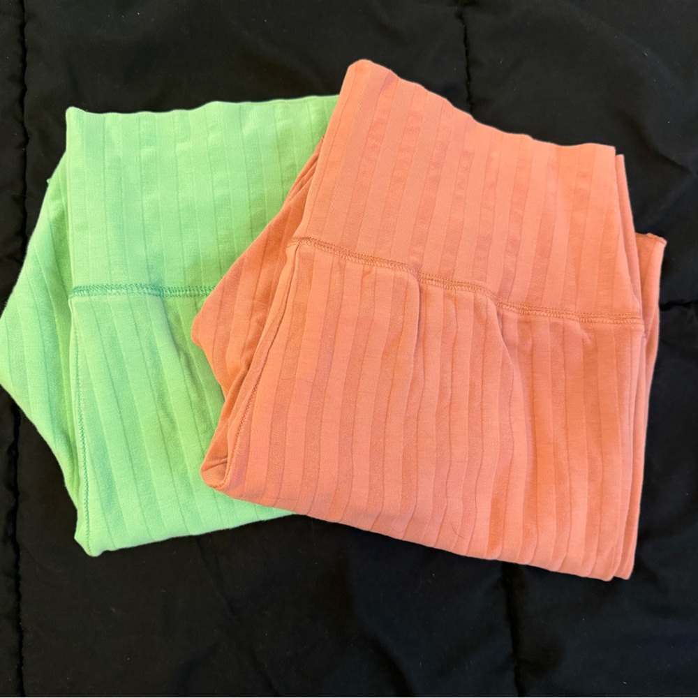 Two set Offline by Aerie bike shorts XL